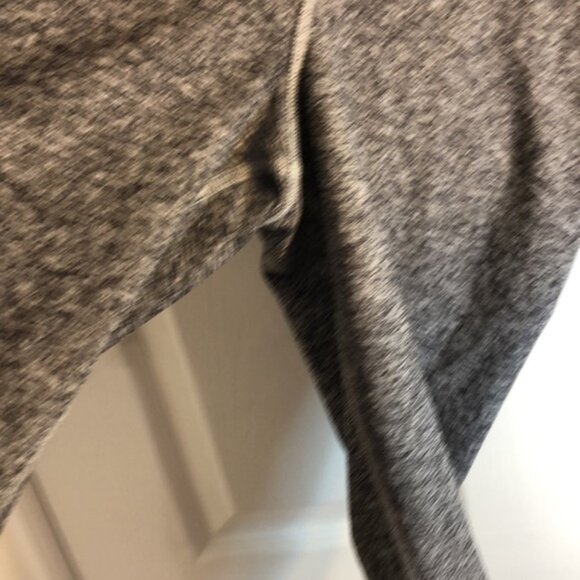 Pink Yoga Victorias Secret Capri Pants M - Picture 4 of 8